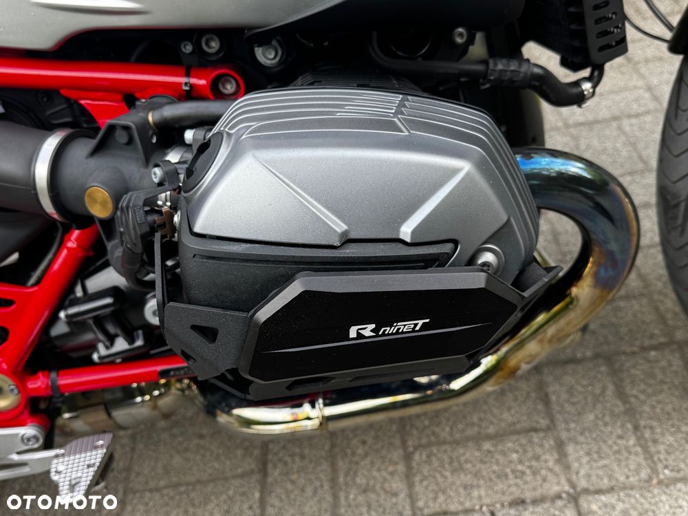 BMW R - 6