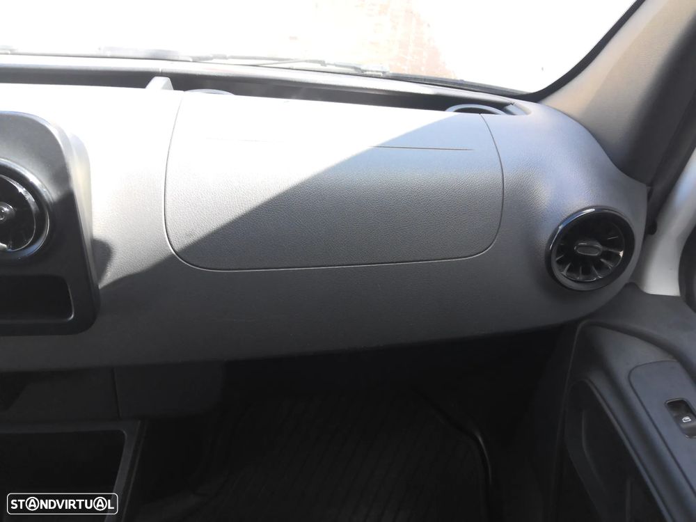 Mercedes-Benz SPRINTER 311CDI/39 L2H2 - 14