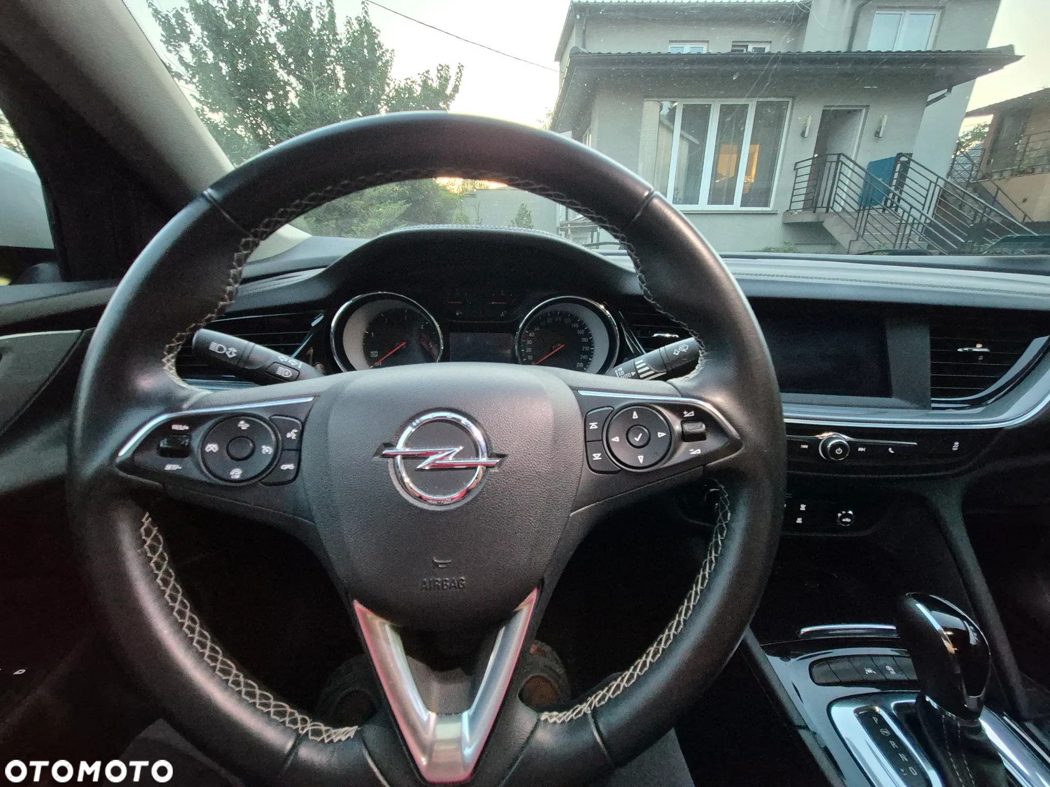 Opel Insignia - 9