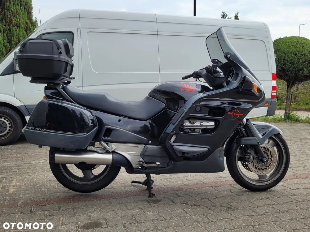 Honda ST - 16
