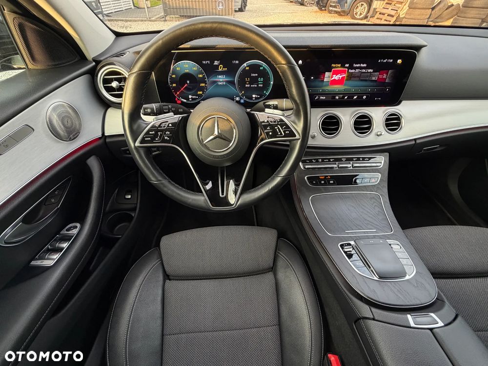 Mercedes-Benz Klasa E - 38