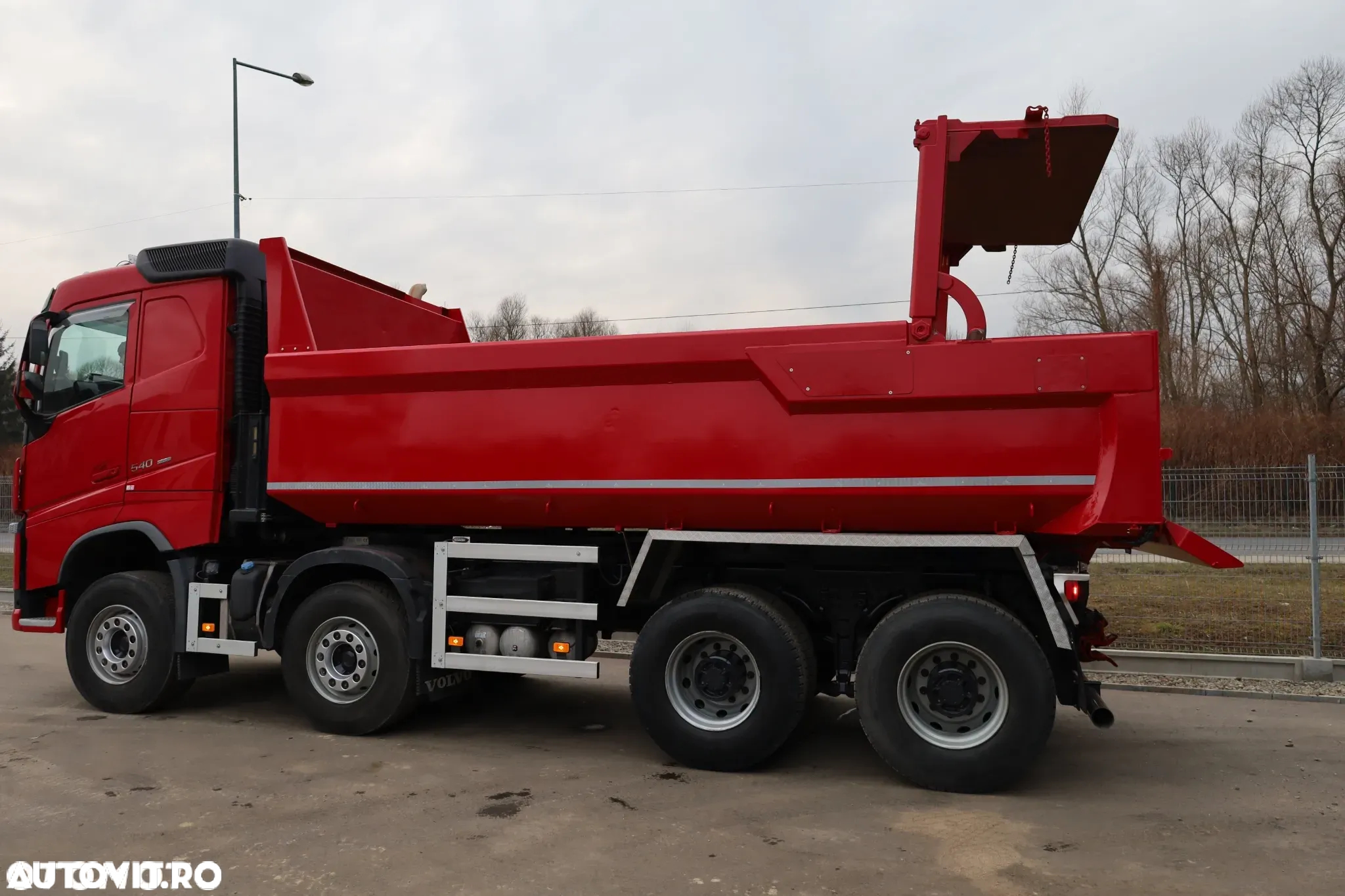 Volvo FH540 8x4 - 12