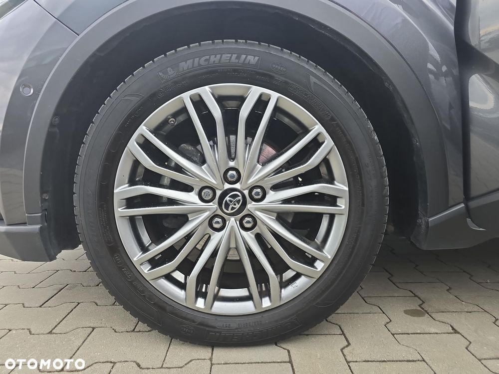 Toyota C-HR 2.0 Hybrid Executive - 19