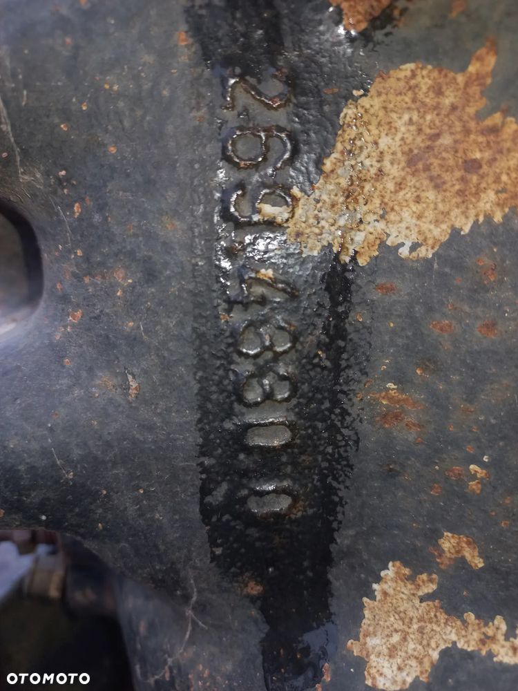 Most obudowa mostu przód tył ,zwolnica,zwrotnica,układ planetarny,atak,koło ataku wałek,półoś explorer,titan,antares,same,lamborghini,hurlimann,deutz,agroplus,agrosun,agrotron,silver,formuła,master,racing,premium,r774,0.467.473.0 ,01127250/20 ,445.4410.0 ,2324411 ,202.3111.0 ,25544100 ,91071140 ,9107.110.0, 269.4330.0 ,275.4356.0 ,255.3110.0 ,270.4741.0 ,.91311100 . 0.008.3208.0 , 0.008.3210.3,269.4331.0, 27244100. - 19