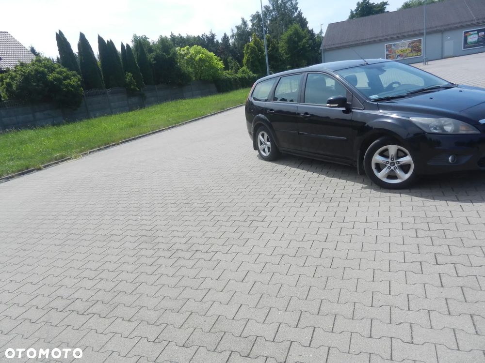 Ford Focus - 23