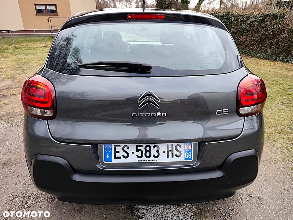 Citroën C3 Pure Tech 82 SHINE - 4