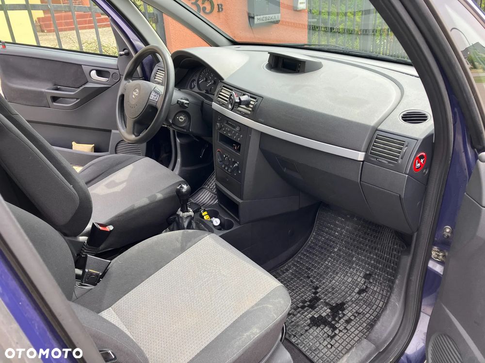 Opel Meriva 1.6 16V Cosmo - 11