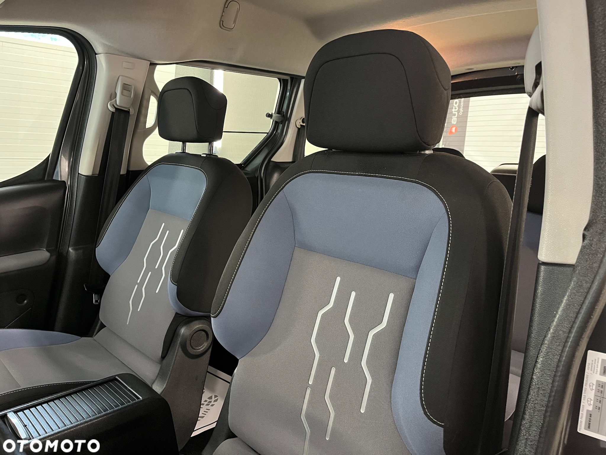 Peugeot Partner Tepee HDi FAP 90 Premium - 16