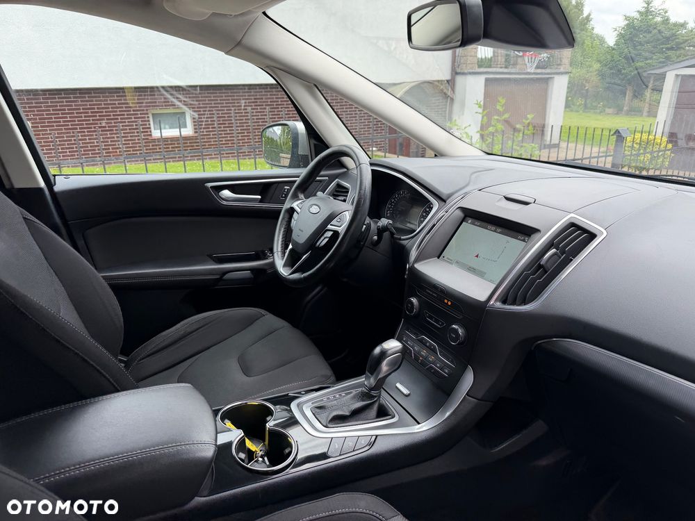 Ford S-Max 2.0 TDCi Titanium PowerShift - 15