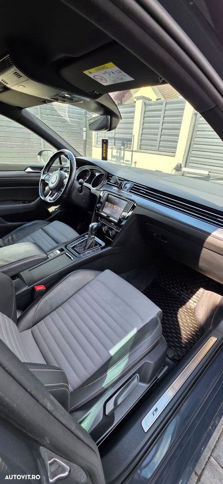 Volkswagen Passat 2.0 TDI DSG Comfortline - 20