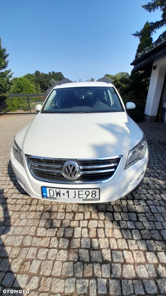 Volkswagen Tiguan - 10