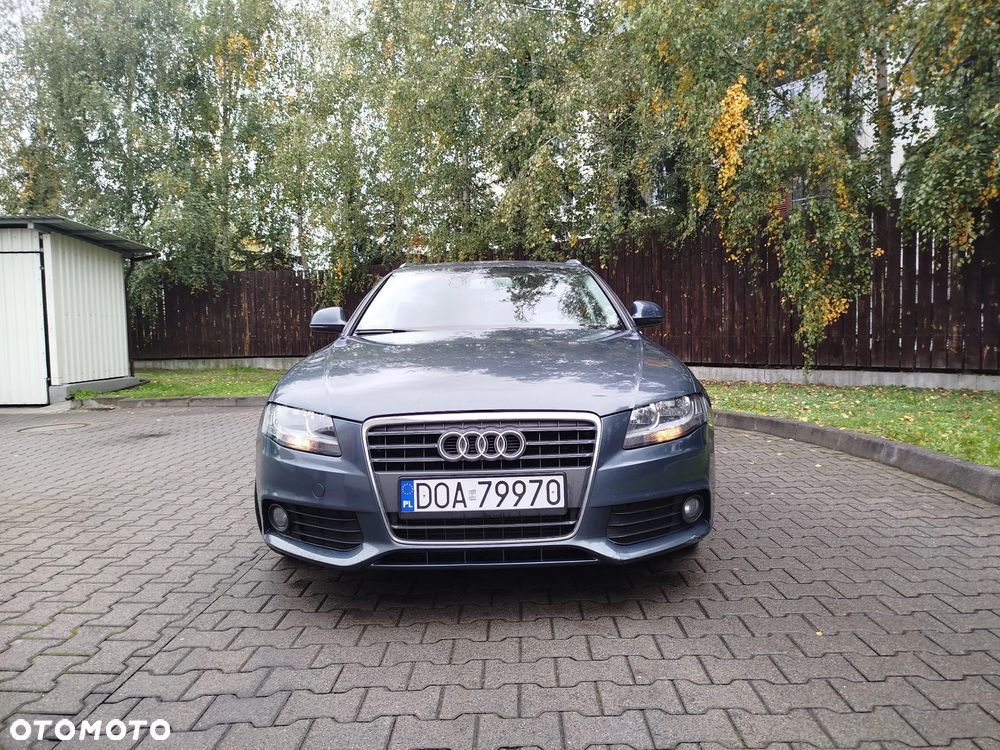 Audi A4 Avant 2.0 TDI - 1