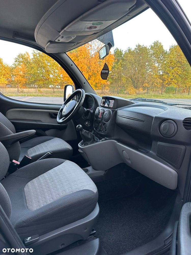 Fiat Doblo - 7