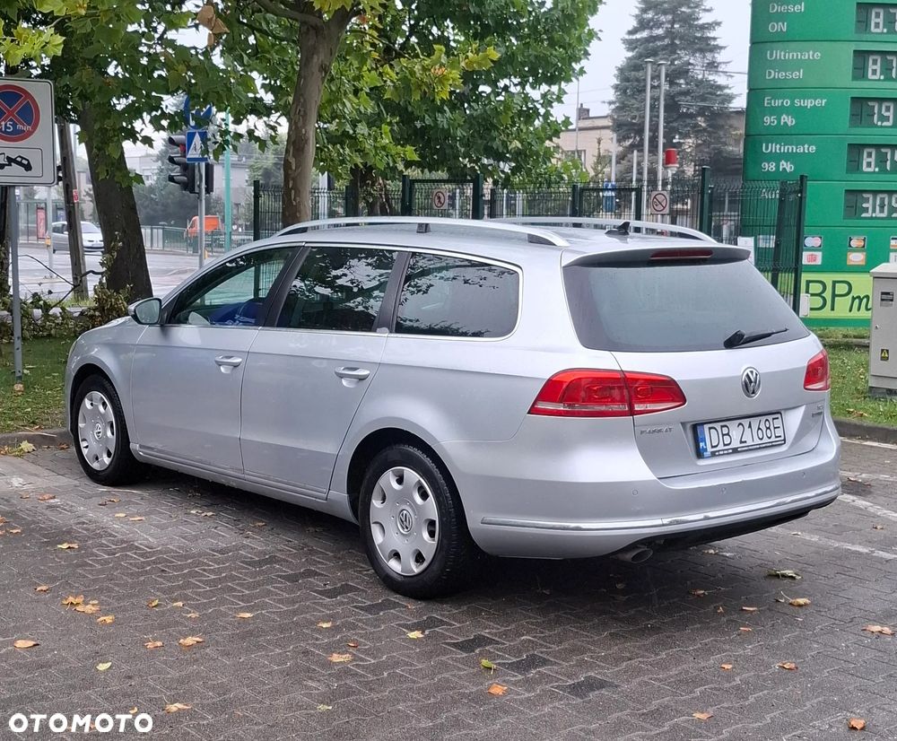 Volkswagen Passat 1.6 TDI BlueMotion - 5