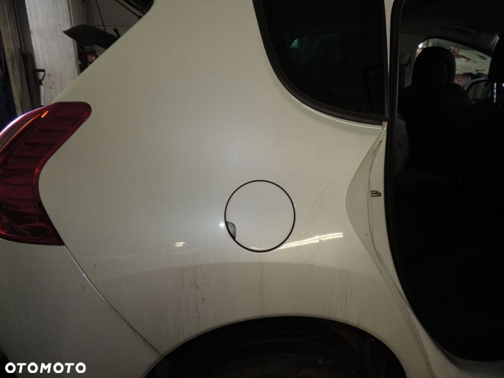 Ćwiartka nadwozia prawy tył Peugeot 3008 2.0 HDI Hybryda - 1