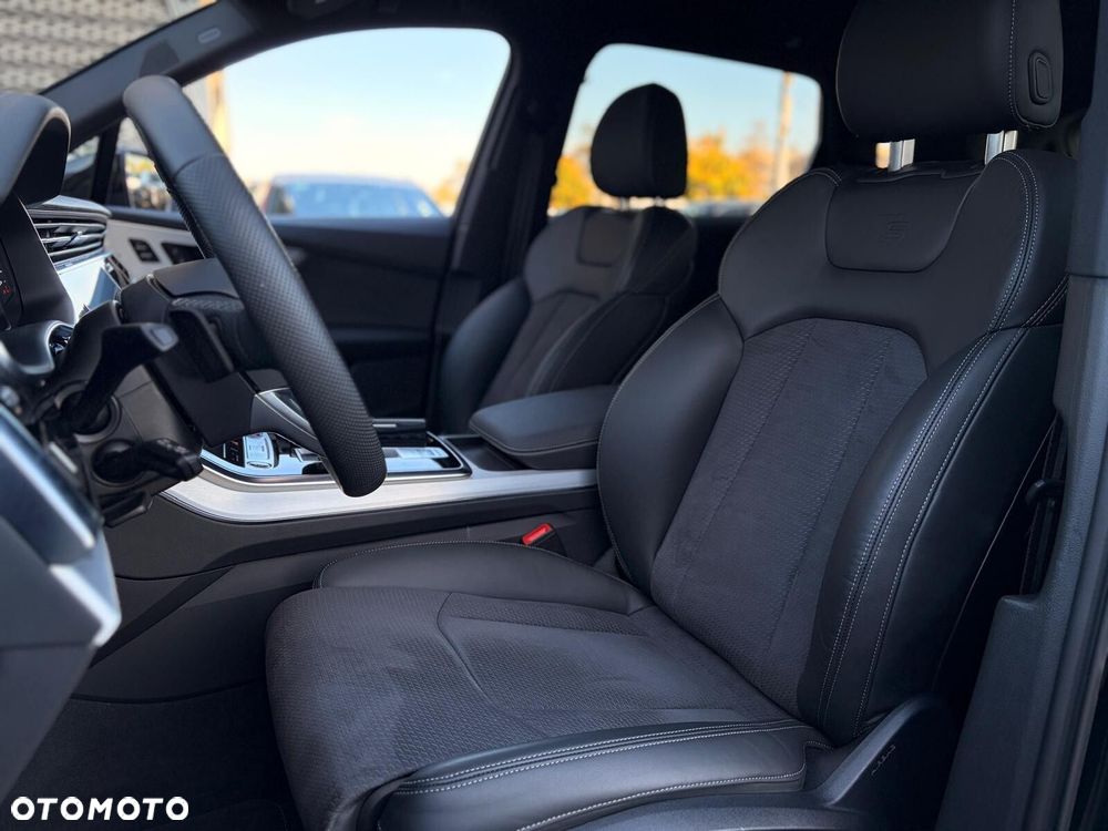 Audi Q7 55 TFSI mHEV Quattro S Line Tiptr - 18