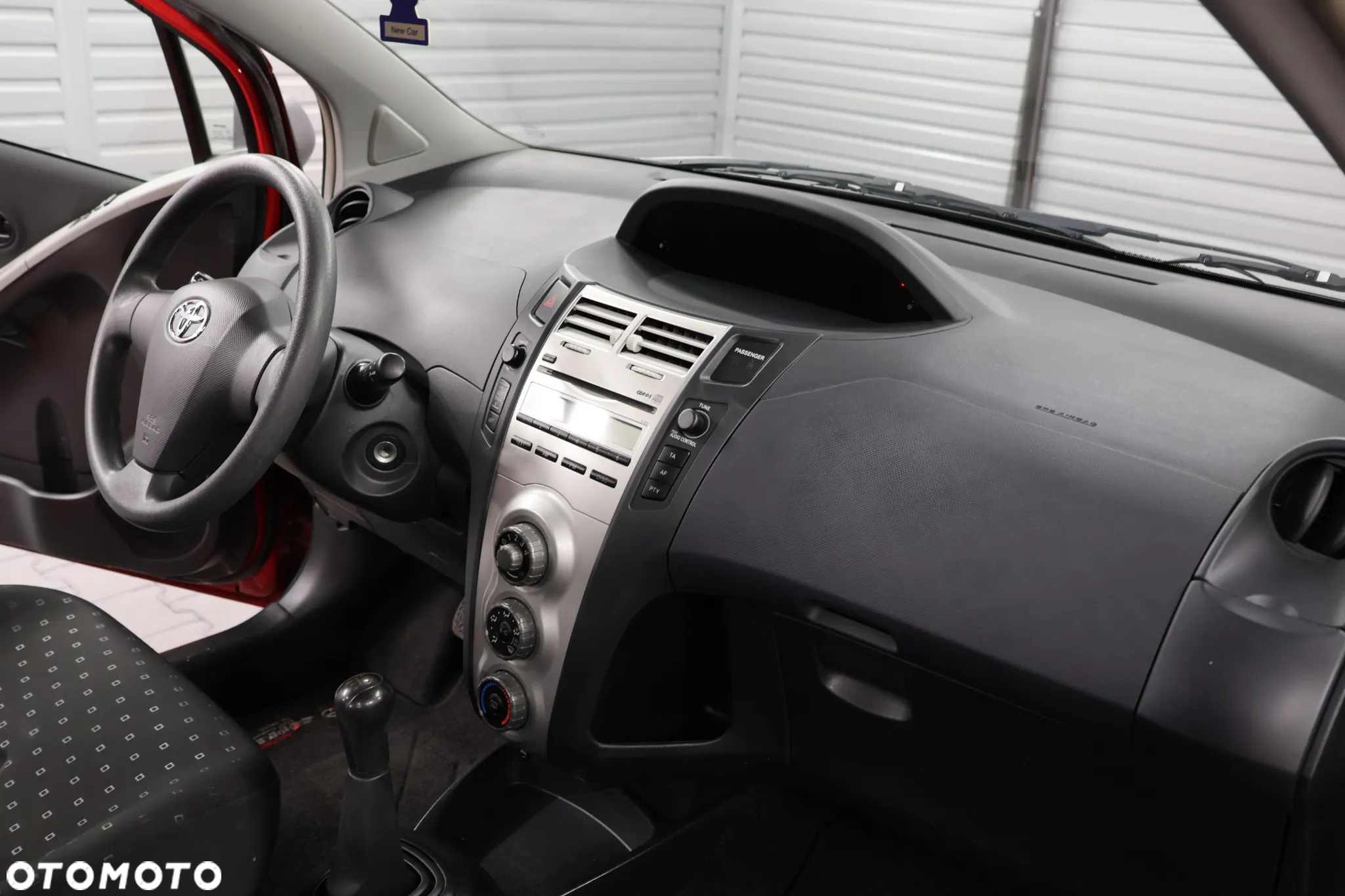 Toyota Yaris 1.0 Active - 10