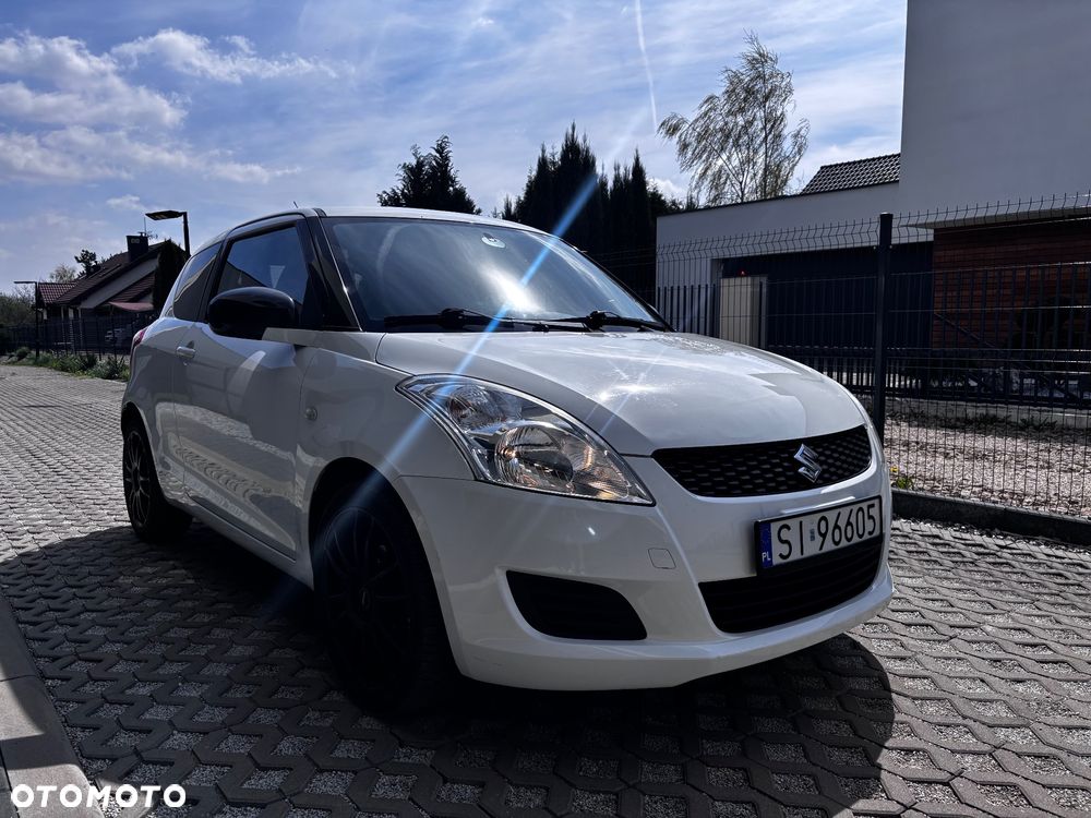 Suzuki Swift 1.2 Club - 3