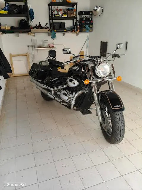 Suzuki VL Volusia - 2