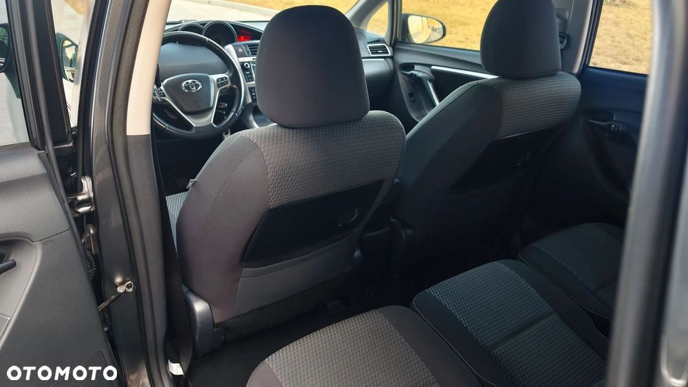 Toyota Verso 1.8 7-Sitzer Edition S - 24