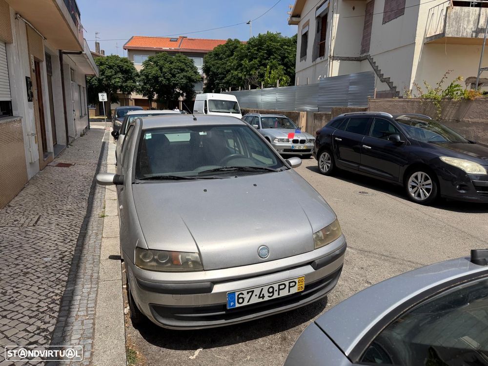 Fiat Punto 1.2 16V HLX - 1
