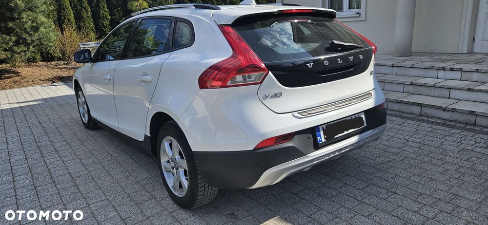 Volvo V40 D2 Powershift Kinetic - 2