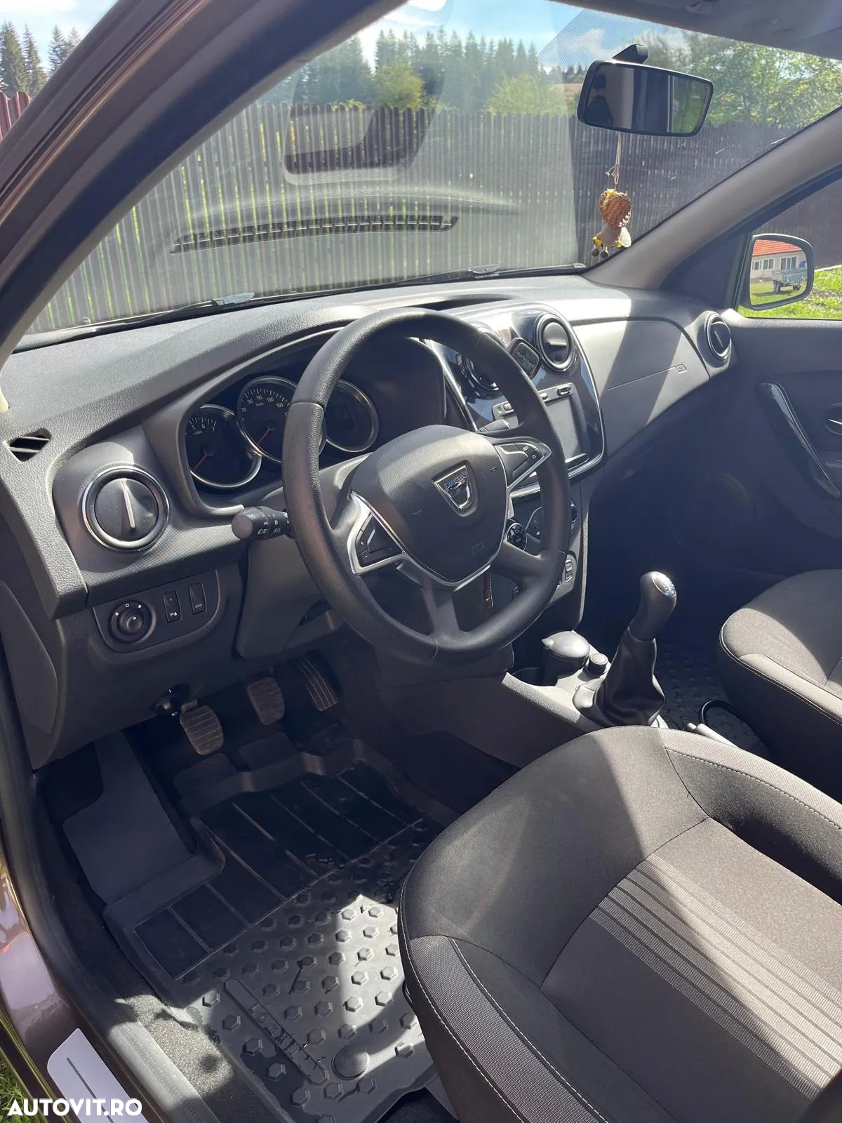 Dacia Logan - 23