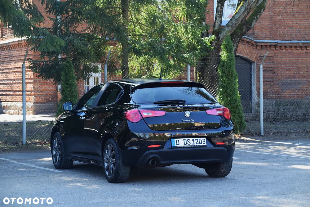 Alfa Romeo Giulietta - 14