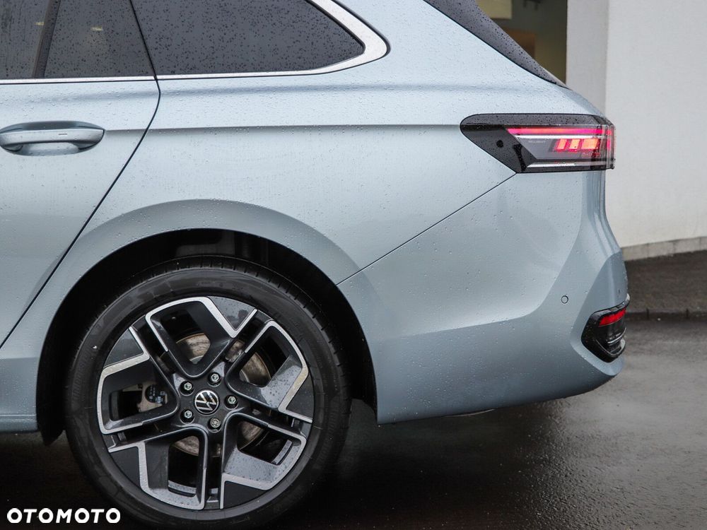 Volkswagen Passat - 10