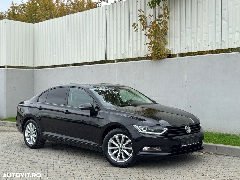 Volkswagen Passat 2.0 TDI (BlueMotion Technology) DSG Highline - 1