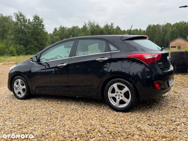 Hyundai i30 - 17