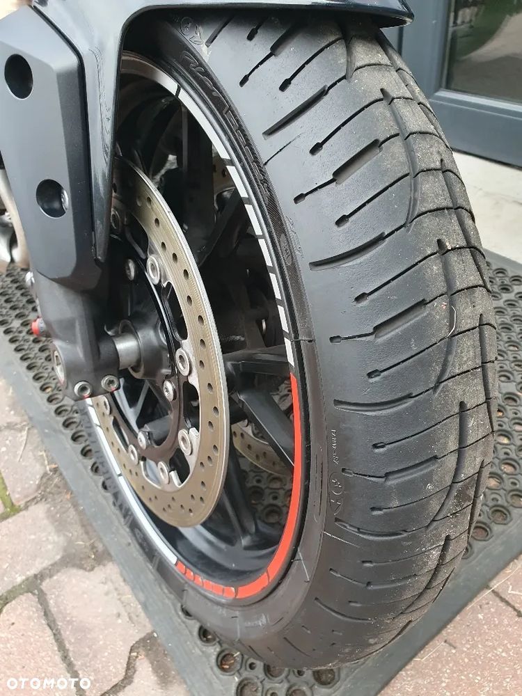 Triumph Speed Triple - 28