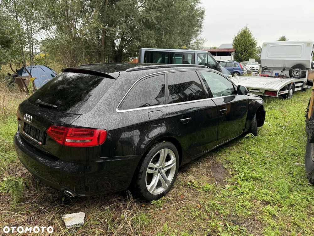 Audi A4 - 1