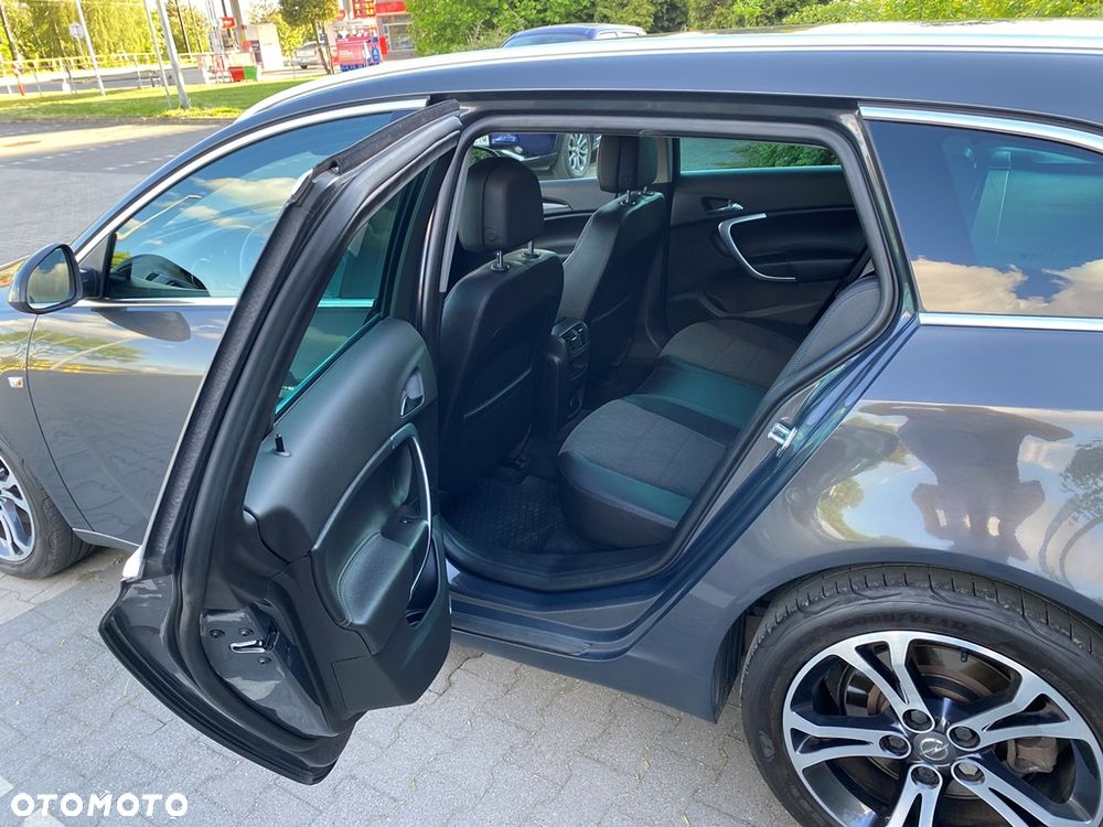 Opel Insignia - 16