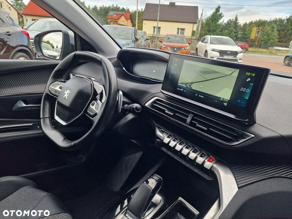 Peugeot 3008 1.6 PureTech Hybrid PHEV Allure S&S EAT8 - 27