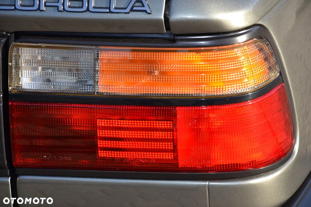 Toyota Corolla 1.3 XL - 15