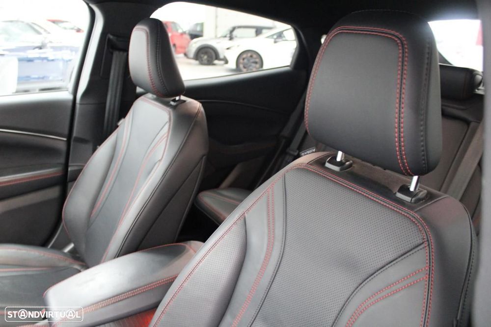 Ford Mustang Mach-E 72.6 kWh Premium AWD - 10