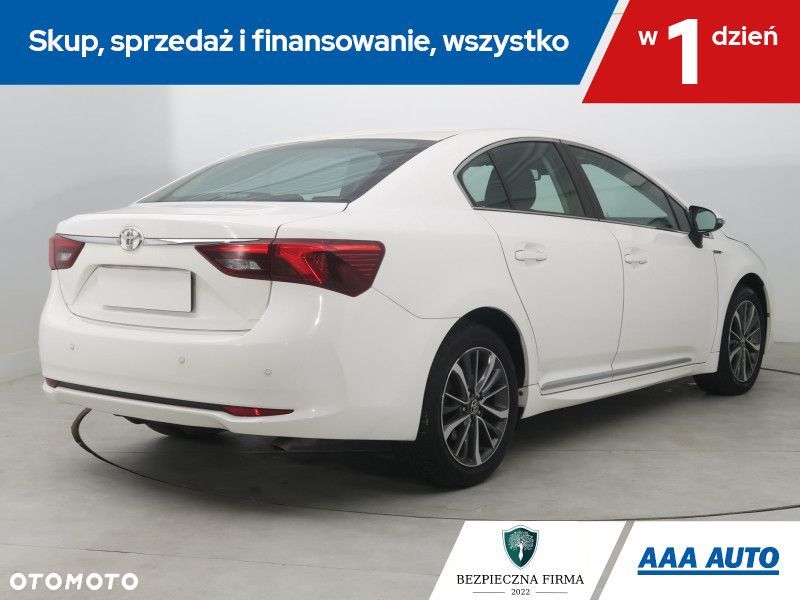 Toyota Avensis - 7