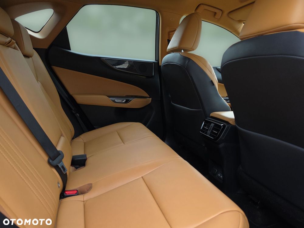 Lexus NX 350h Prestige AWD - 11