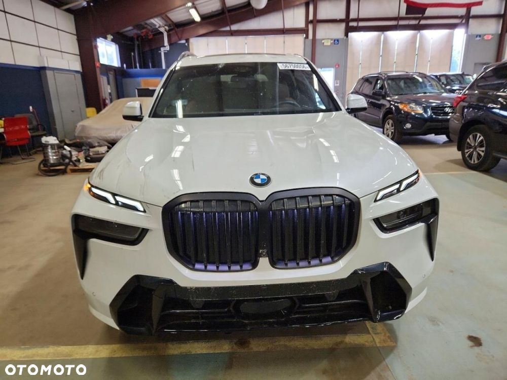 BMW X7 - 2