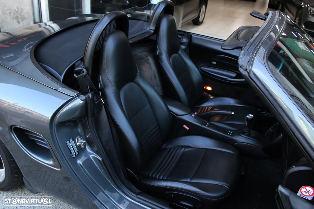 Porsche Boxster 2.7 - 26