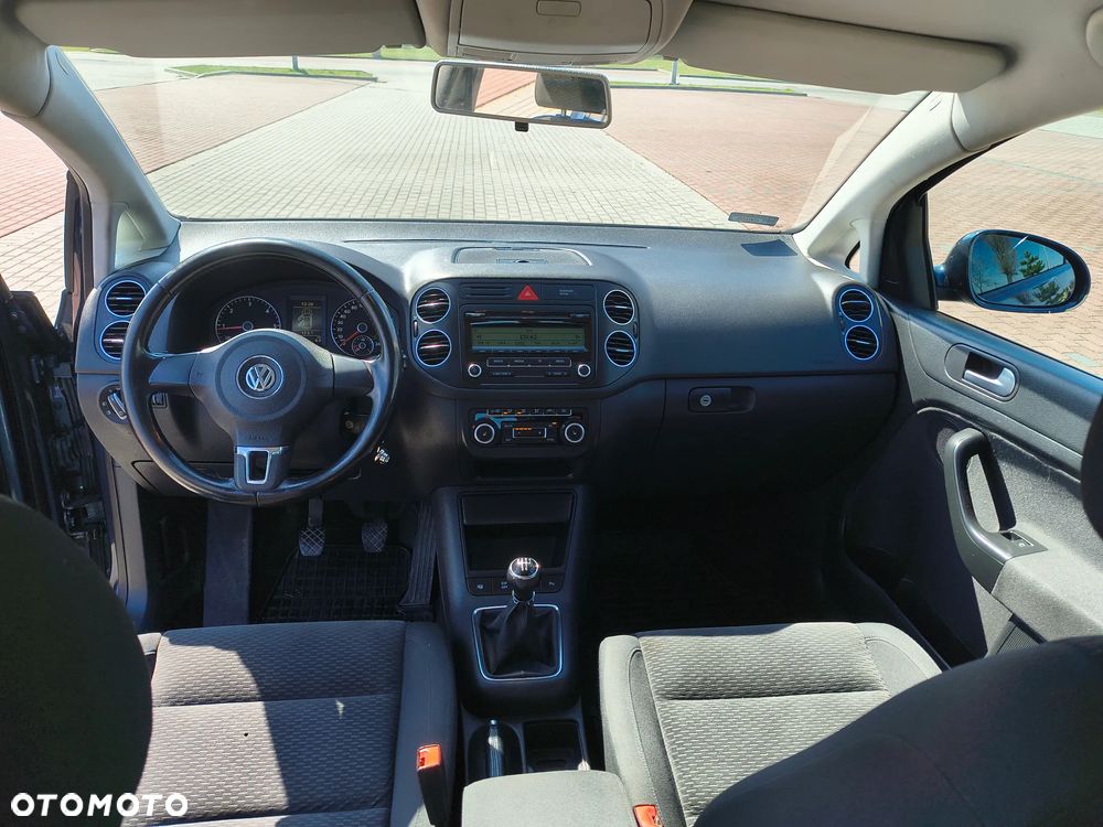 Volkswagen Golf Plus 2.0 TDI DPF Comfortline - 26