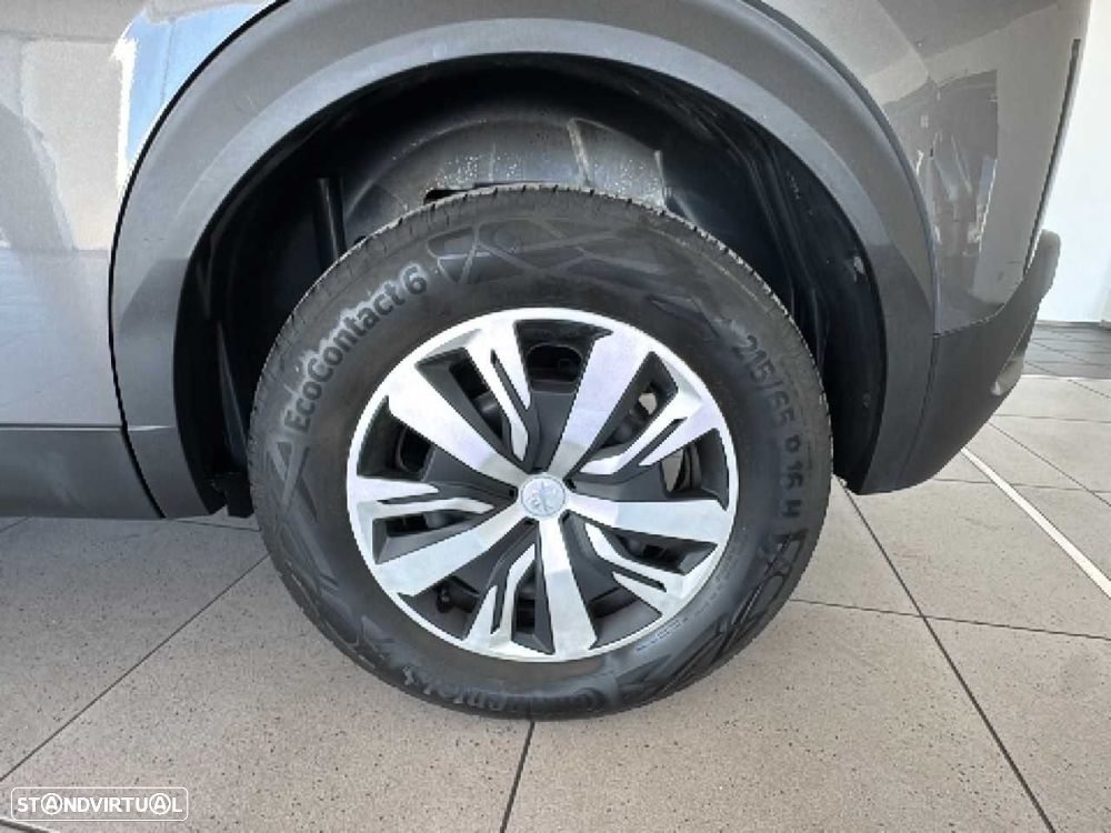 Peugeot 2008 1.2 PureTech Active Pack - 11