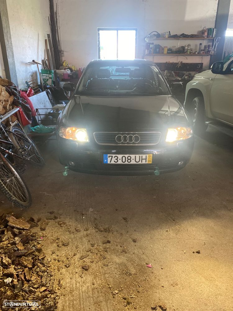 Audi A3 1.9 TDI Attraction - 9