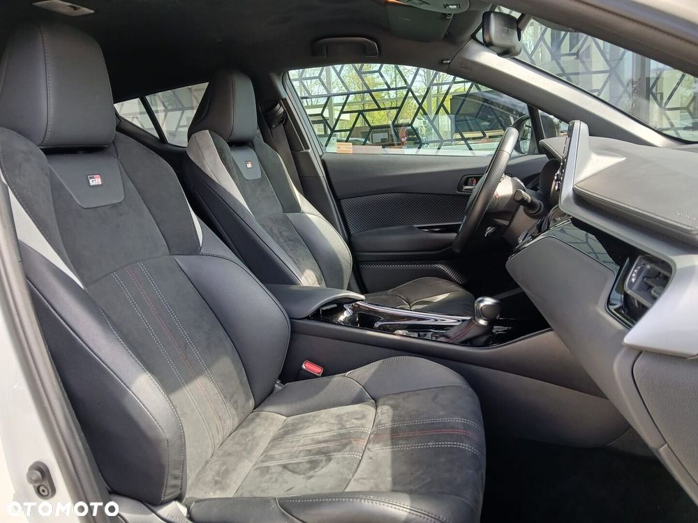 Toyota C-HR 1.8 Hybrid GPF GR Sport - 27