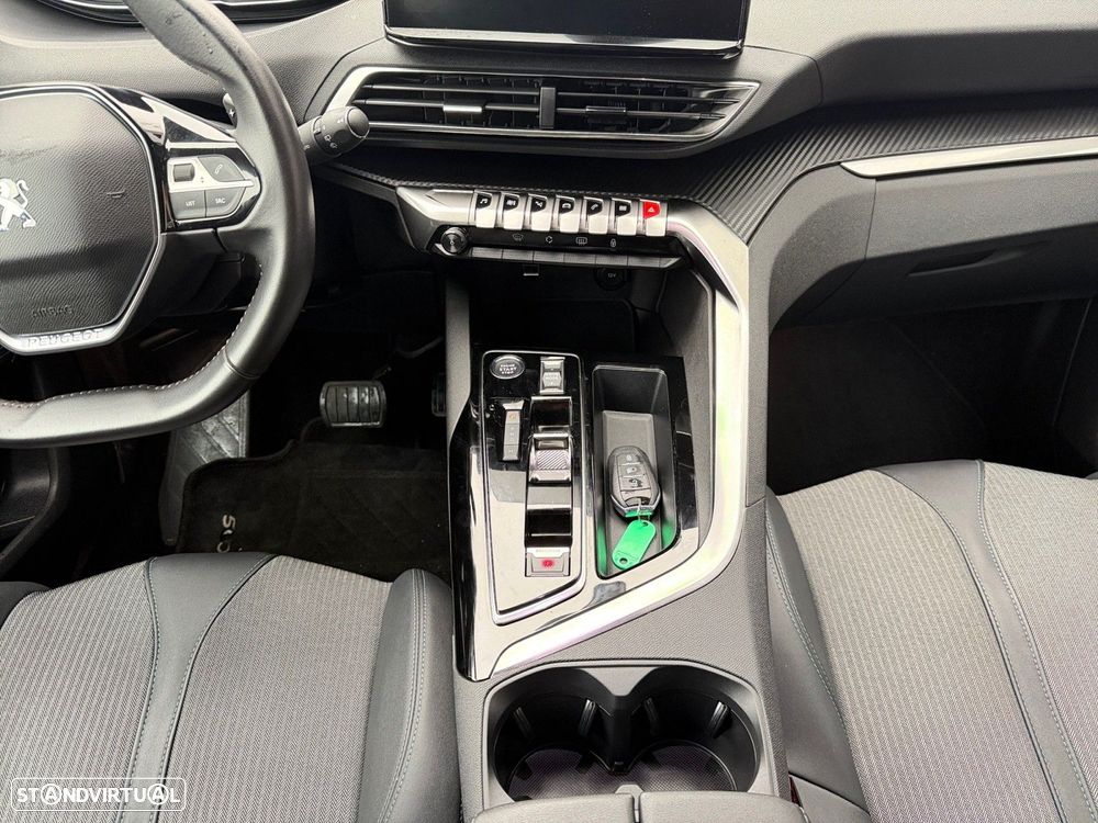 Peugeot 5008 1.2 PureTech Allure Pack EAT8 - 11