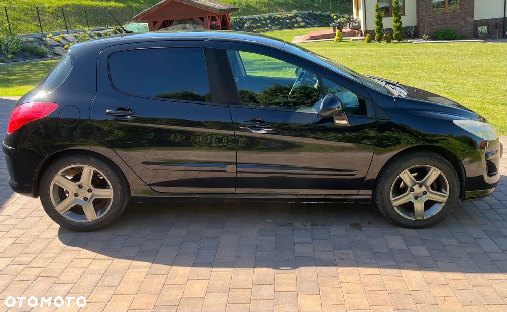 Peugeot 308 - 4