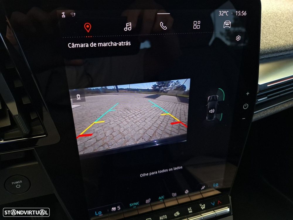 Renault Mégane E-Tech - 22
