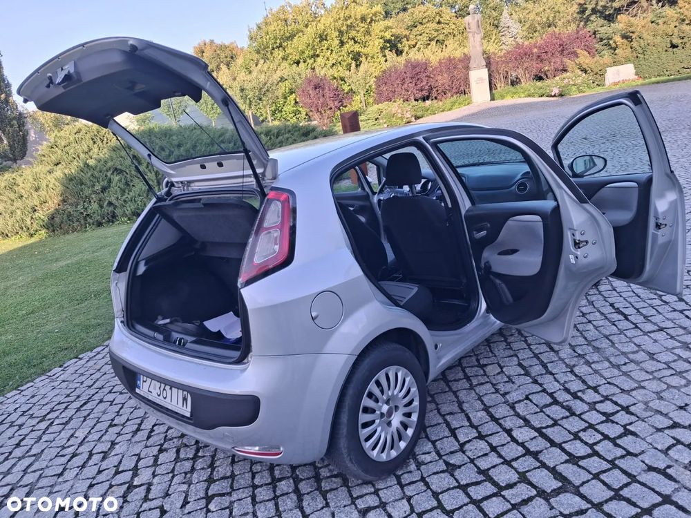 Fiat Punto Evo - 25