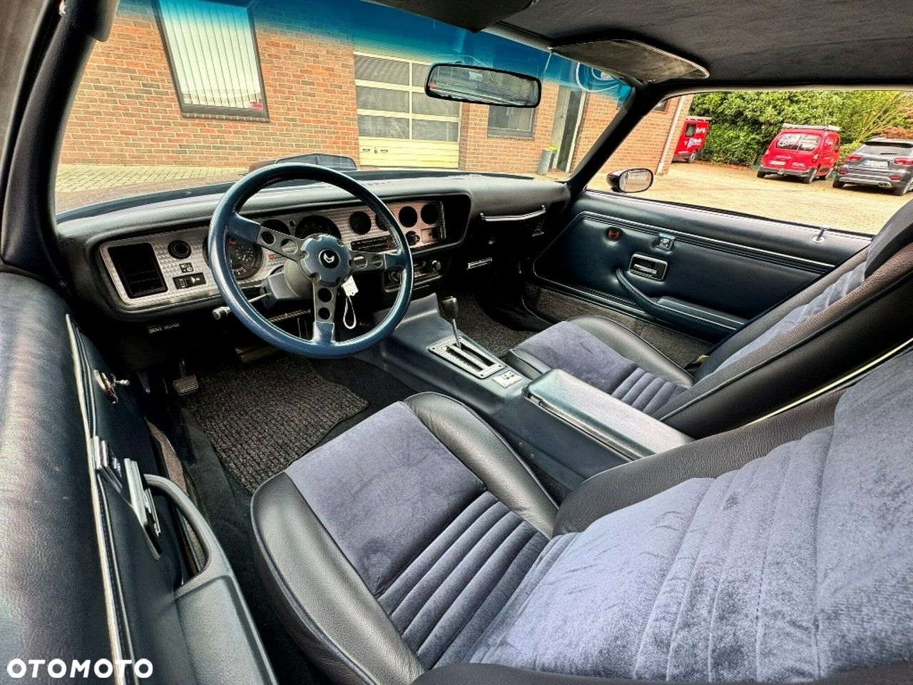 Pontiac Firebird - 32